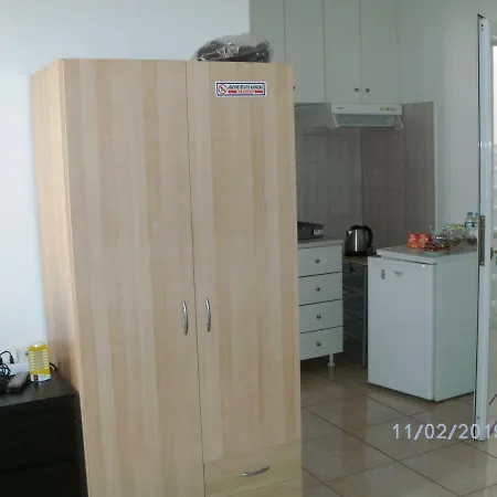 Nina Rooms Artemida  Exterior foto