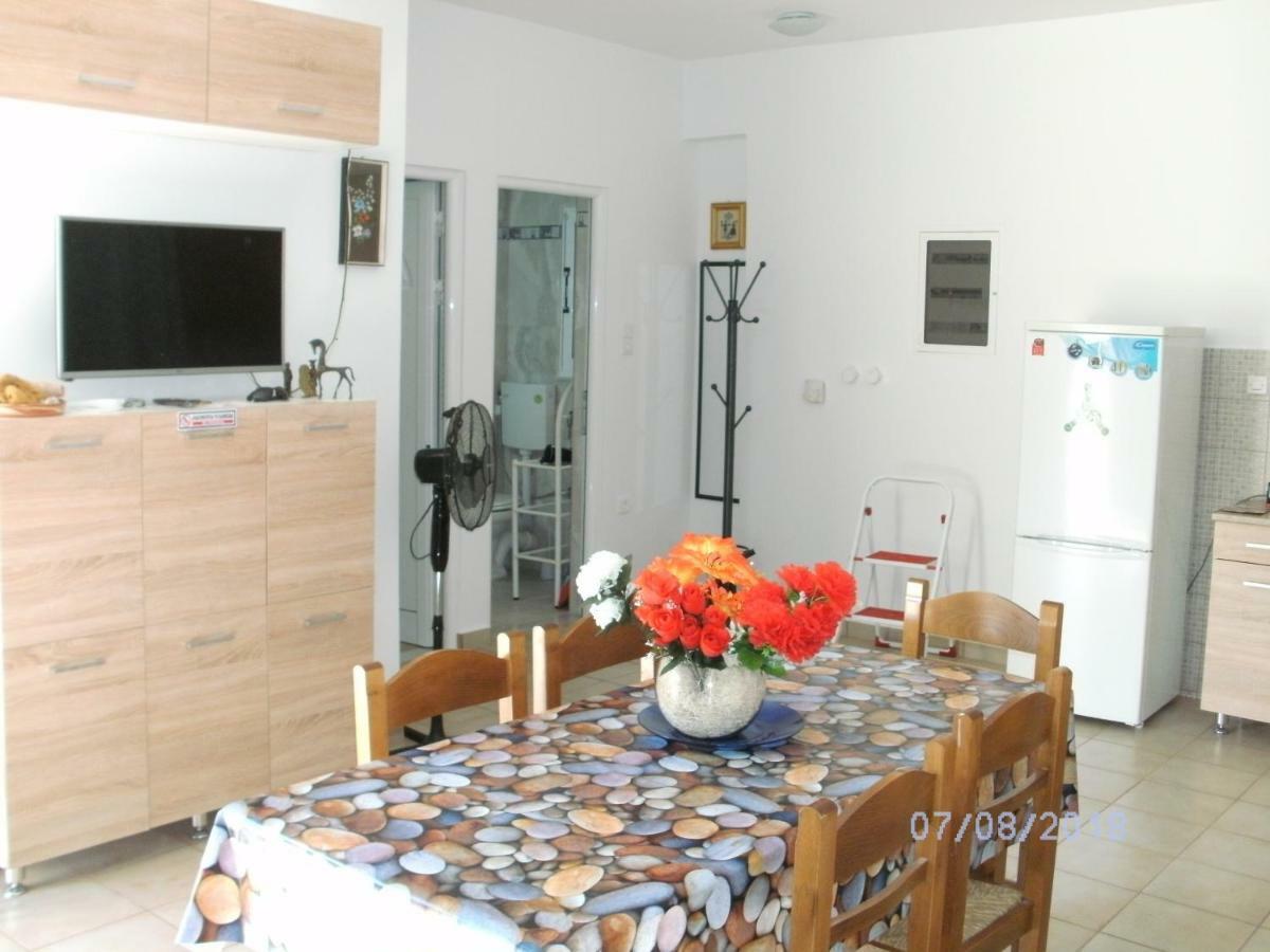 Apartment Nina *